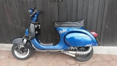 vespa.thumb.jpg.b655d835dc9ea30b26a01ac0faed7c9b.jpg