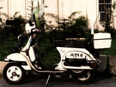 Vespa Paolo 80s.jpg