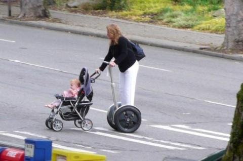 segwaybaby1202961451.jpg.701611a381f987da3a97154bd2d68cdc.jpg